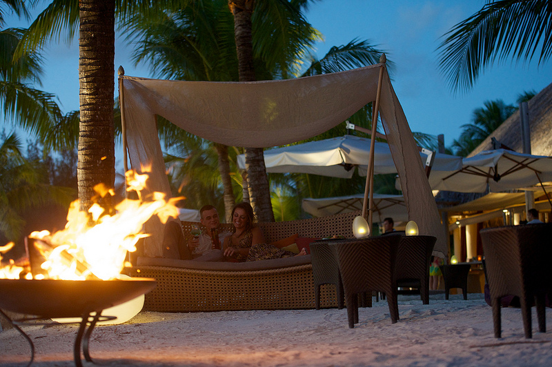 Beach lounge © InterContinental French Polynesia