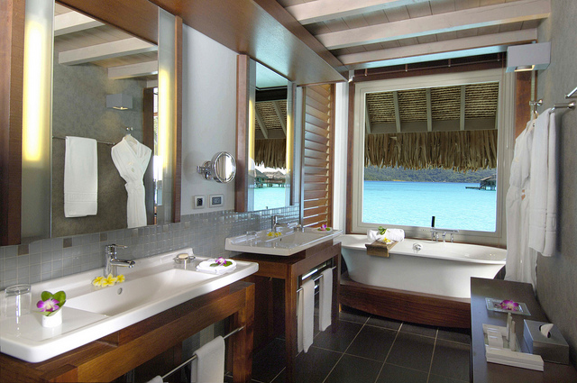 Overwater villas © InterContinental French Polynesia