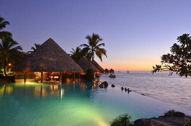 Sand bottom swimmingpool © InterContinental French Polynesia