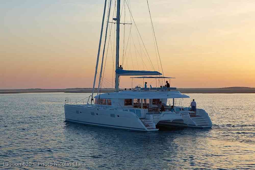 Lagoon 620 © dreamyacht / Nicolas Claris